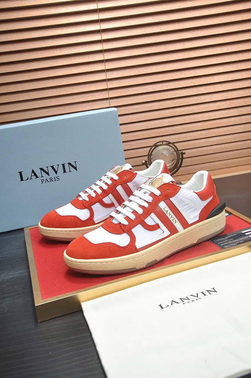 Men's men's shoes💰540💶[LANVIN] The latest lace-up fashionable casual couple sneakers, high-quality CLAY couple series‼ ️ The latest trendy products of the season 🌈Many bloggers have planted grass and purchased the original open-mold customization. The upper and outsole are sewn with mark threads without edge sealing. A variety of material splicing combination design. Very versatile for fashionable and casual wear. Comfortable on the feet. Self-recommended. Upper cowhide + cow suede + breathable mesh lining. Foot-padding cowhide. Exclusive original open-mold clear logo rubber outsole ⚠️Couple standard size 36-40 for women and 38-44 for men.